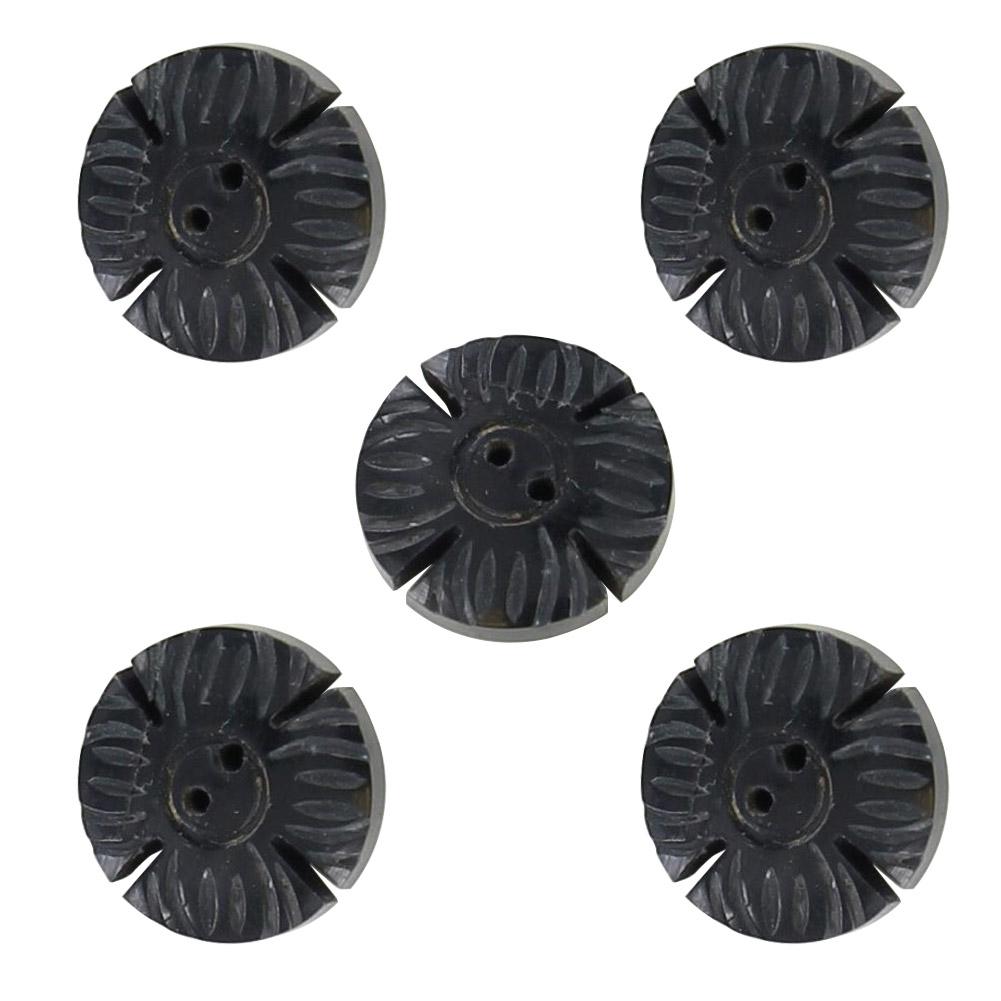 Handmade Horn Layla Daisy Button Set image