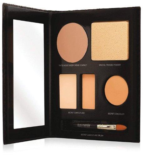 Laura Mercier The Flawless Face Book Palette - Boxed image