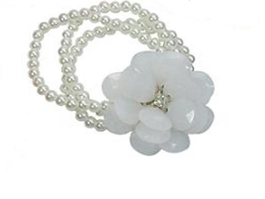 Rose Flower Pearl Bracelet image