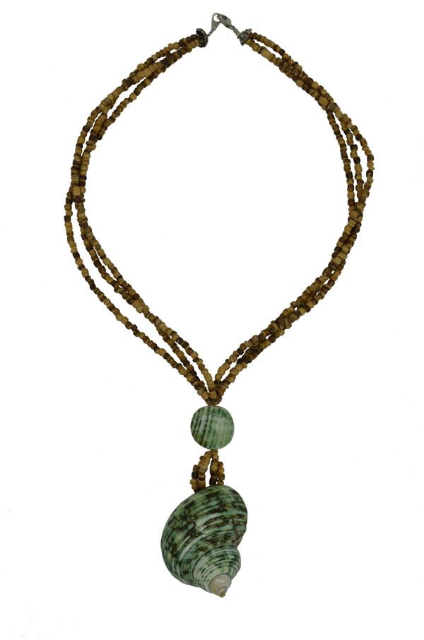 Shell Necklace image