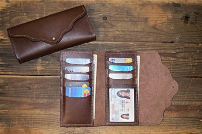 Women's Leather Card Clutch Wallet
