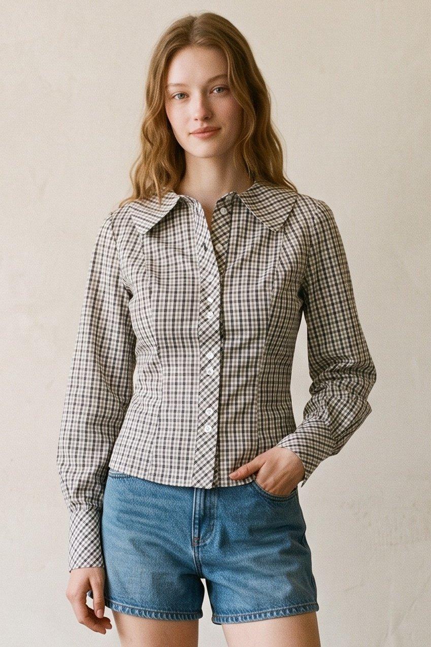 Fitted Button-Up Shirt (Plaid Peter Pan Collar Shirt) image