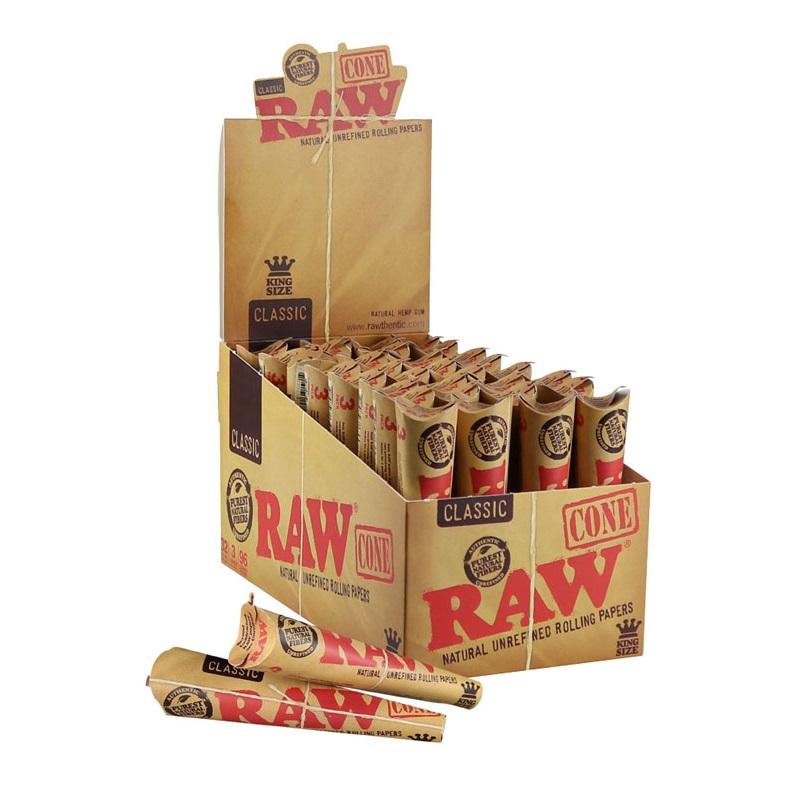 RAW® – Classic Pre-Rolled Cone King Size (3ct) – 32PK/Display image