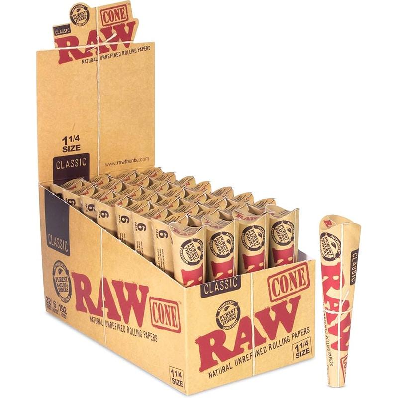 RAW® Europian Classic Pre-Rolled Cone 1¼ (6ct) 32PK/Display