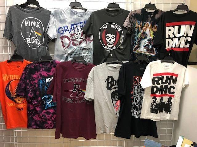 Vintage Rock Band men licensed tees