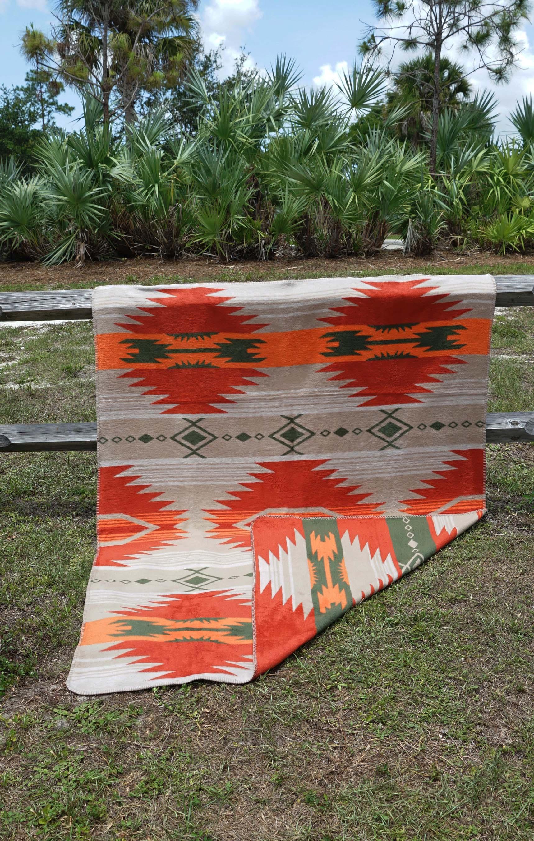 CRESCO JACQUARD BLANKET image