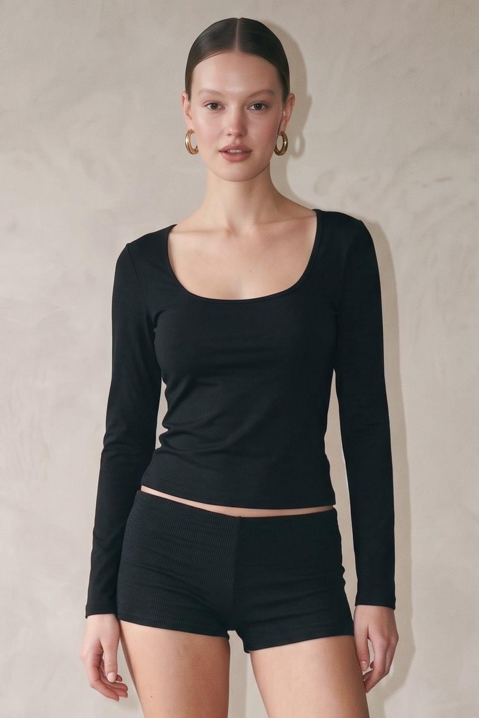 A Body-Hugging Basic Top Featuring A Wide Scoop Neckline And Long Sleeves For A (Scoop) image