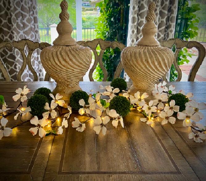 70" DOGWOOD GARLAND WITH 40 WARM WHITE LEDS image
