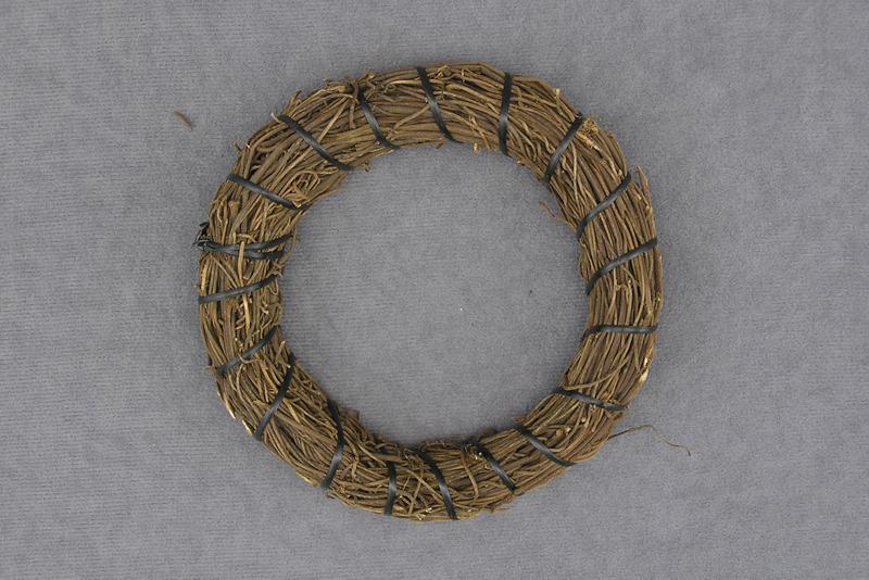 Twig Wreath, 5 inch (lot of 12) Clearance image