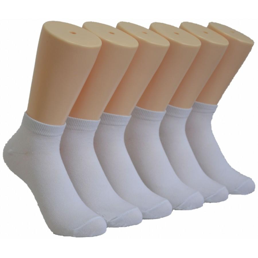 Women's Low Cut Novelty Socks - White - Size 9-11 image