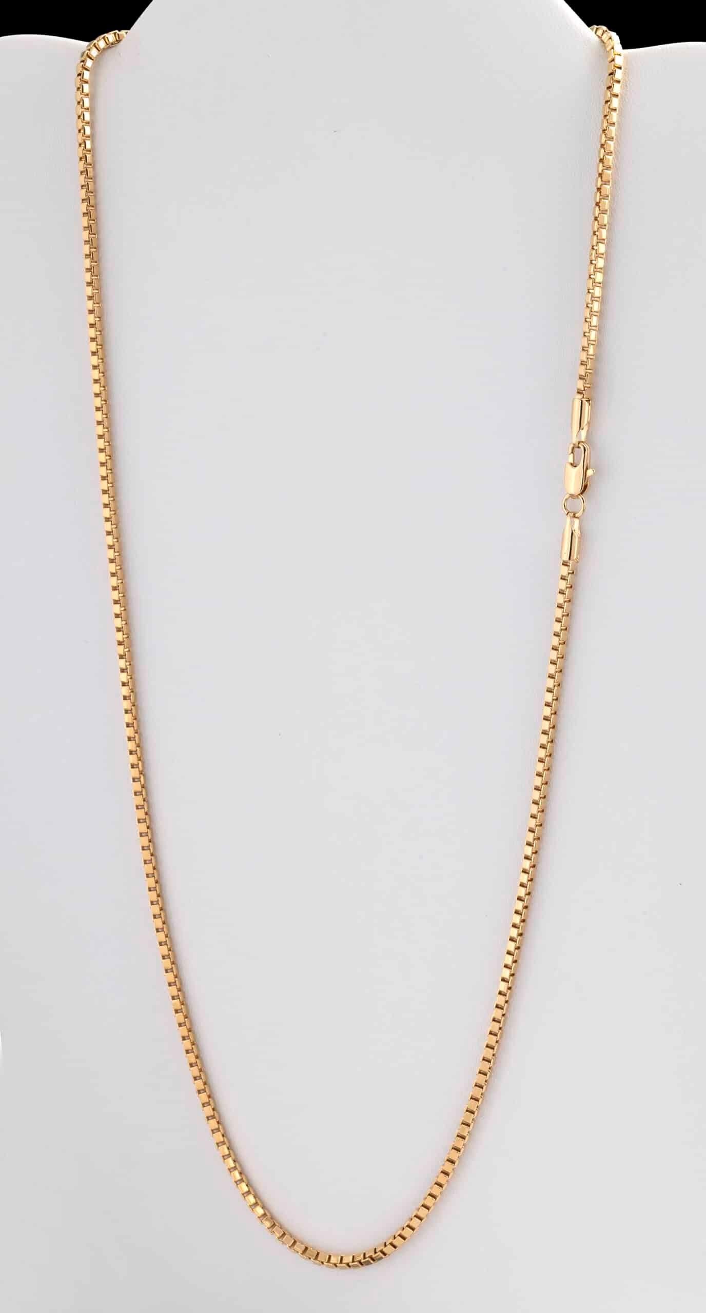 053B | Medium Box Chain
