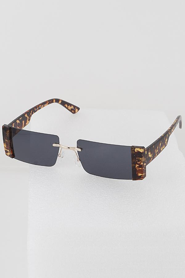 Half Frame Rectangular Sunglasses (5052) image