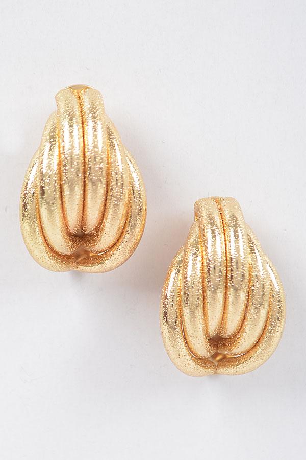 Metal Stud Earring (AME3251) image