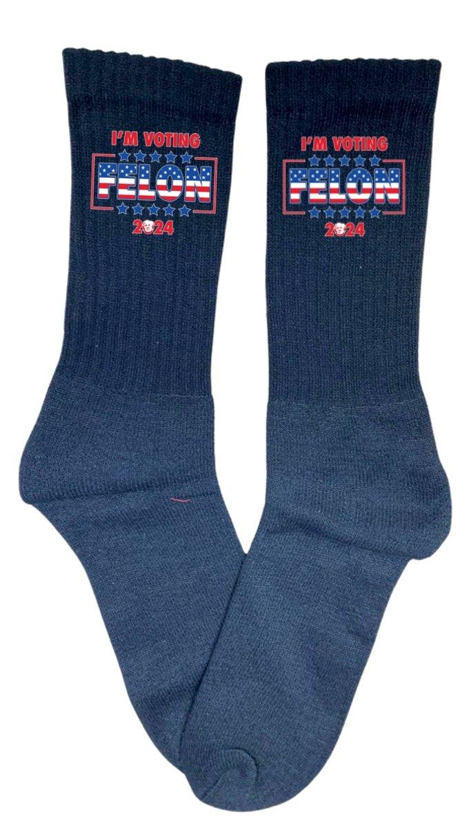 "I'm Voting Felon 2024" Socks - Black image