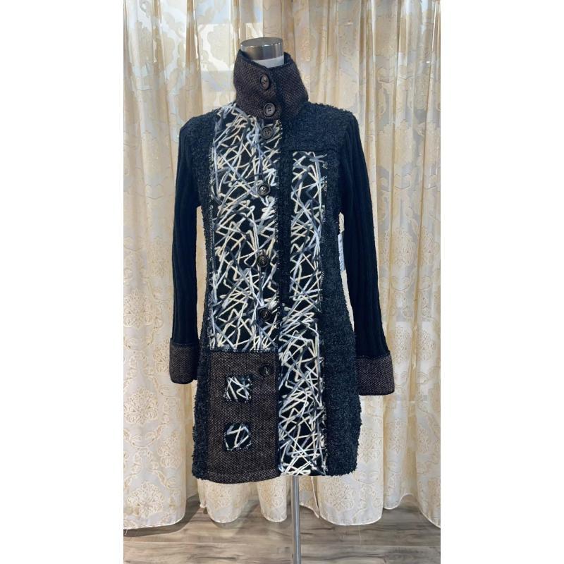 Women's B/W White Strip Emb Coat KT2389 Sale