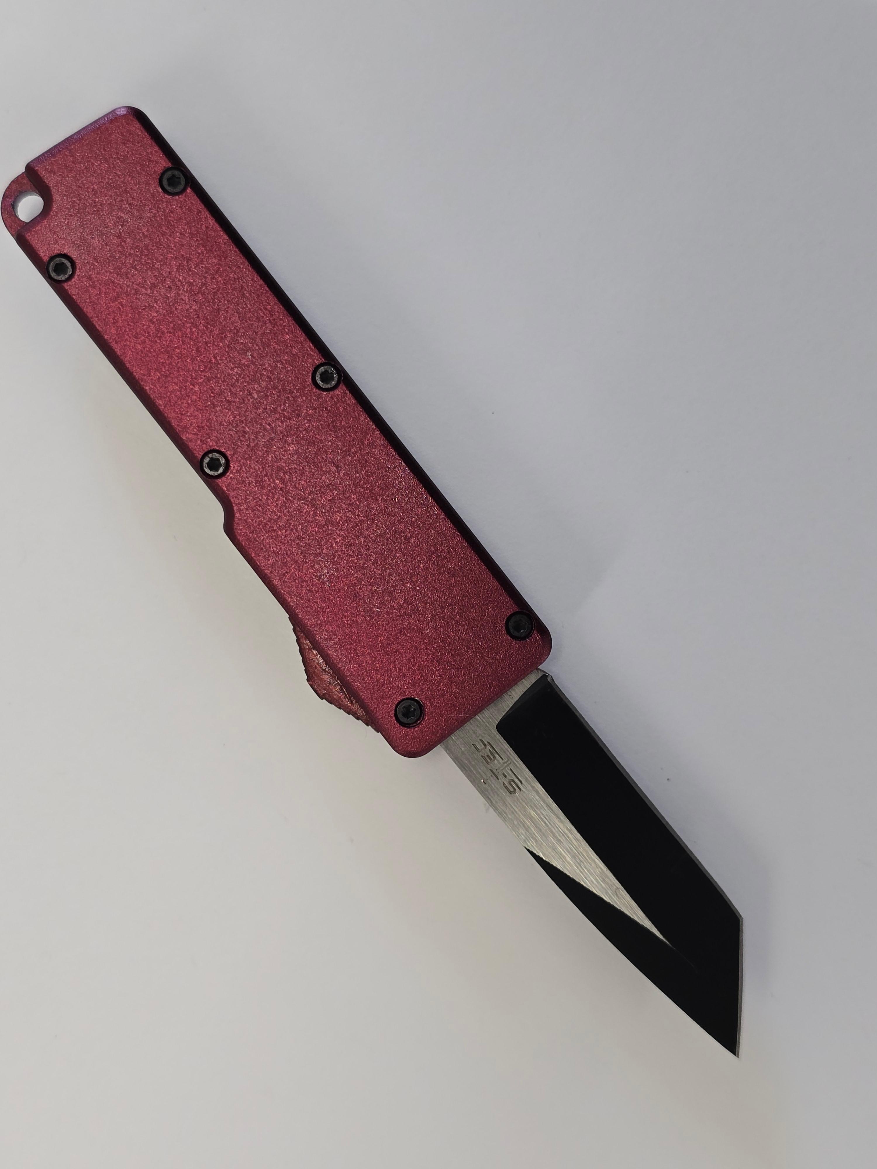 Mini OTF Tanto Burgundy