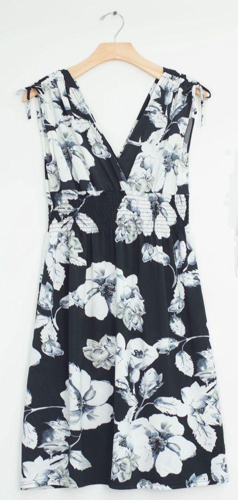 12 Wholesale Plus Floral Tie Shoulder Midi Dress Black image