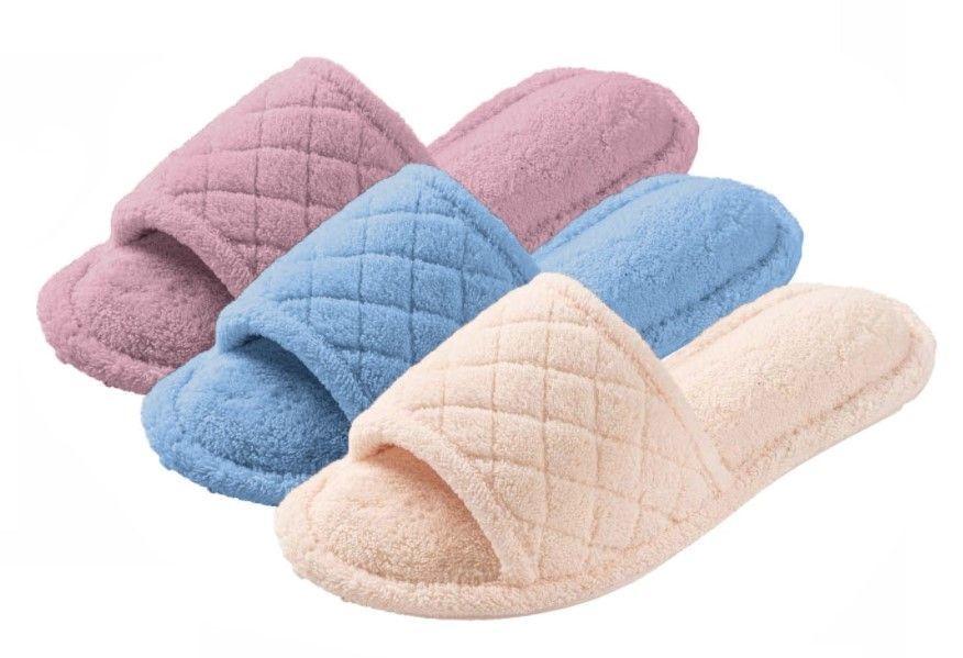 36 Wholesale Women's Plush Slide Slippers W/ Textured Pattern - Assorted Colors