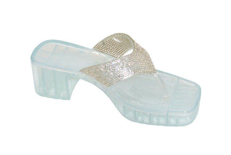 12 Wholesale Women's Slip On Sandals Slide Glitter Bling Casual Sandal In Clear image