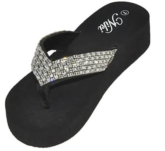 36 Wholesale Ladies' Jewel Fashion Strap On A Wedge Sandal