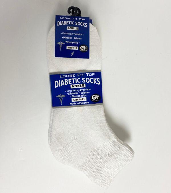 12 Wholesale Diabetic White Ankle Socks 9-11 12pc image