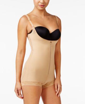 Intimate Apparel/ Sleepwear Customer Returns Take-All Lot β 1608 Units, $76,706 Retail (Lot 17241058) image