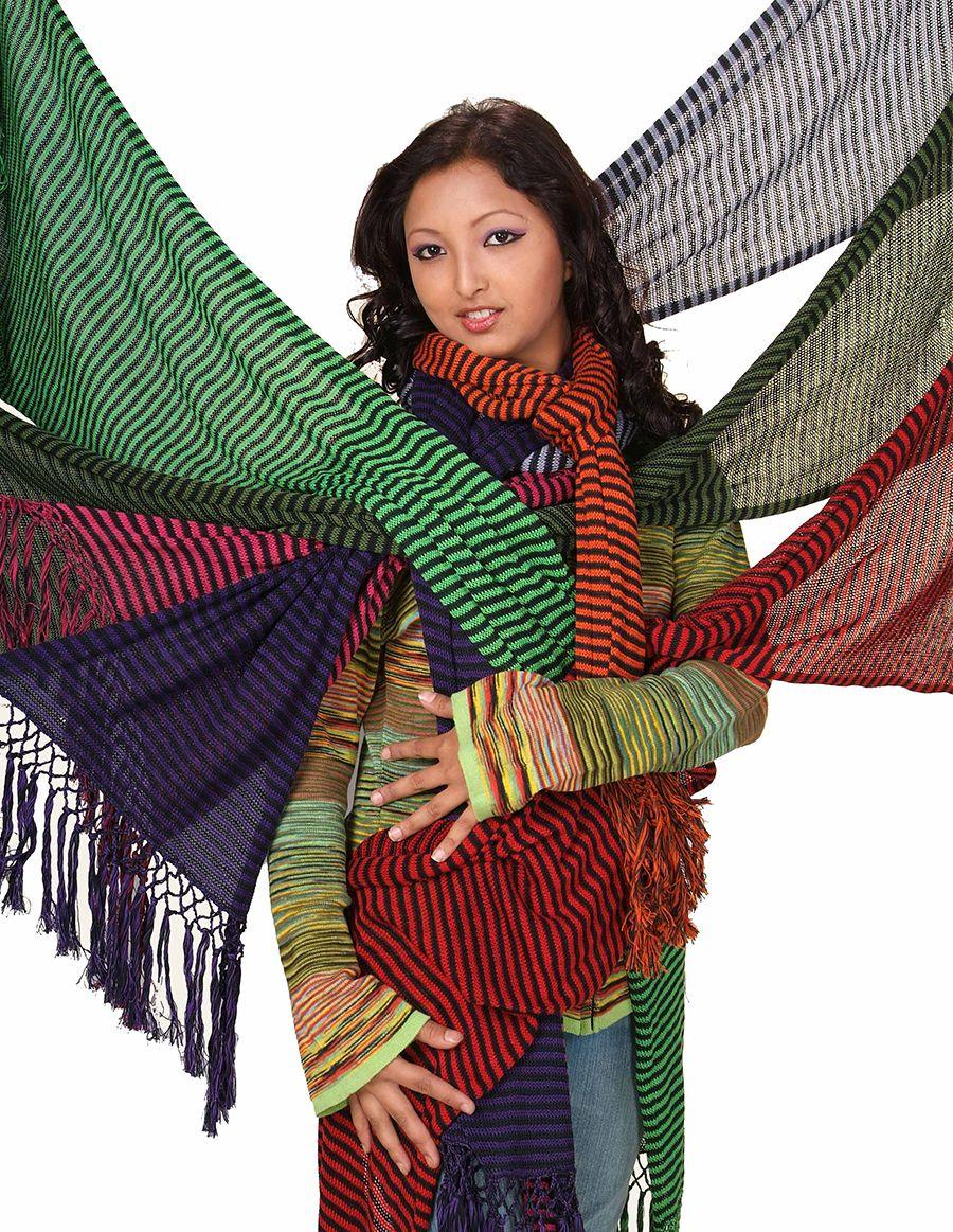 WOOLEN MUFFLER