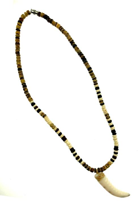 Coco With Shell Tusk Necklace image