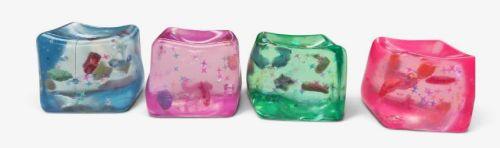 Novelty Maltose Squeeze Cube with Solid Beach Items Inside Assorted (66103) image