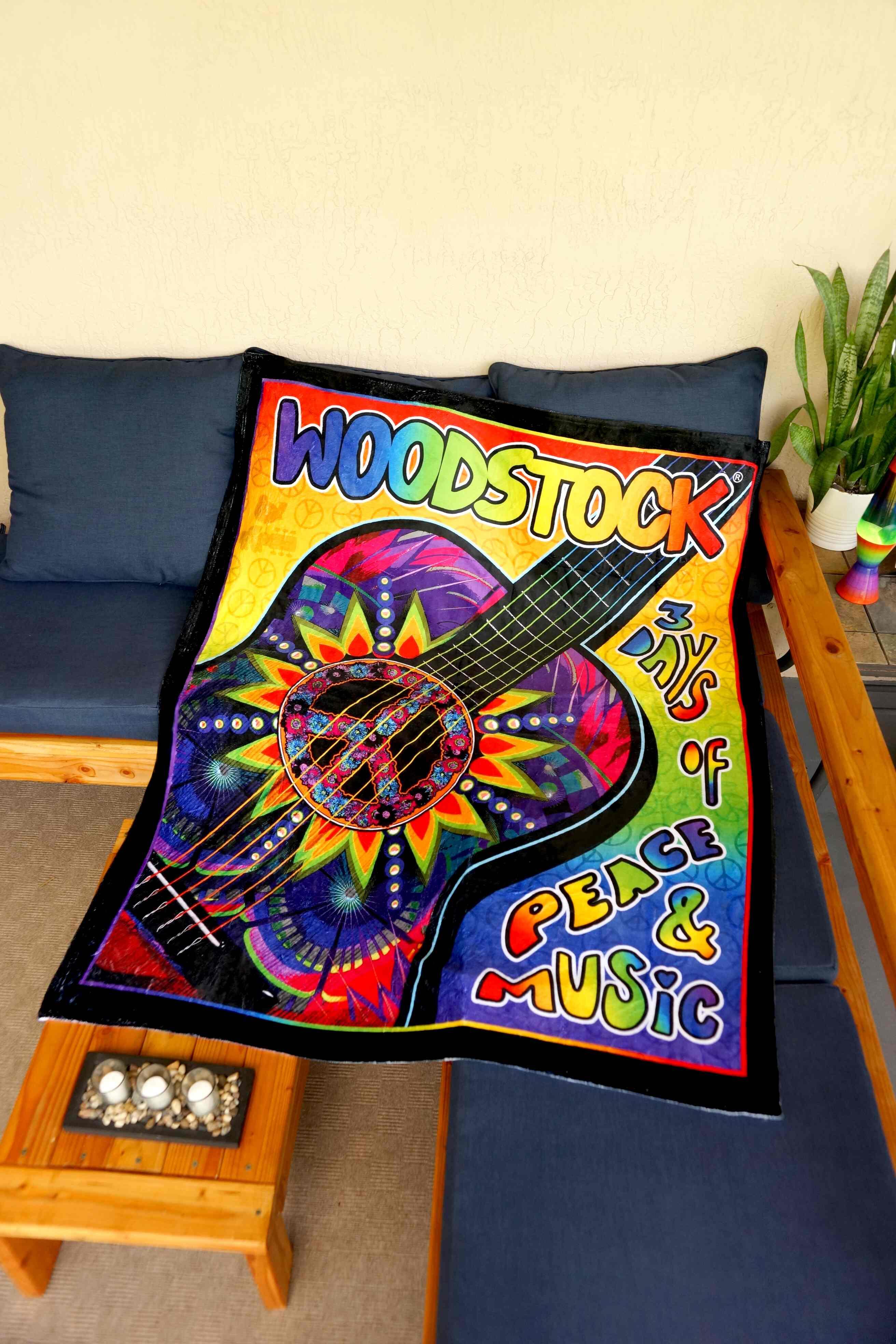 Woodstock Guitar Throw