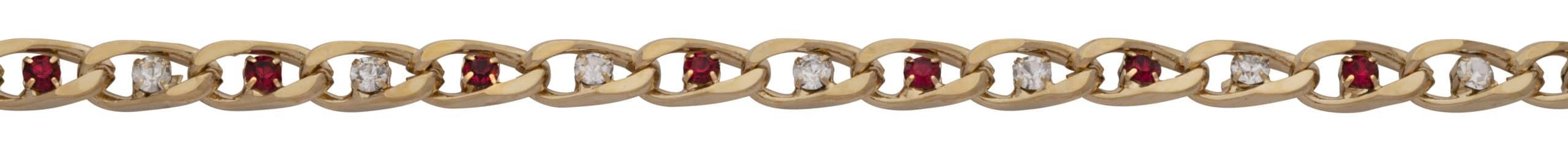 043D | Ruby/White Jewel Link (Footage) image