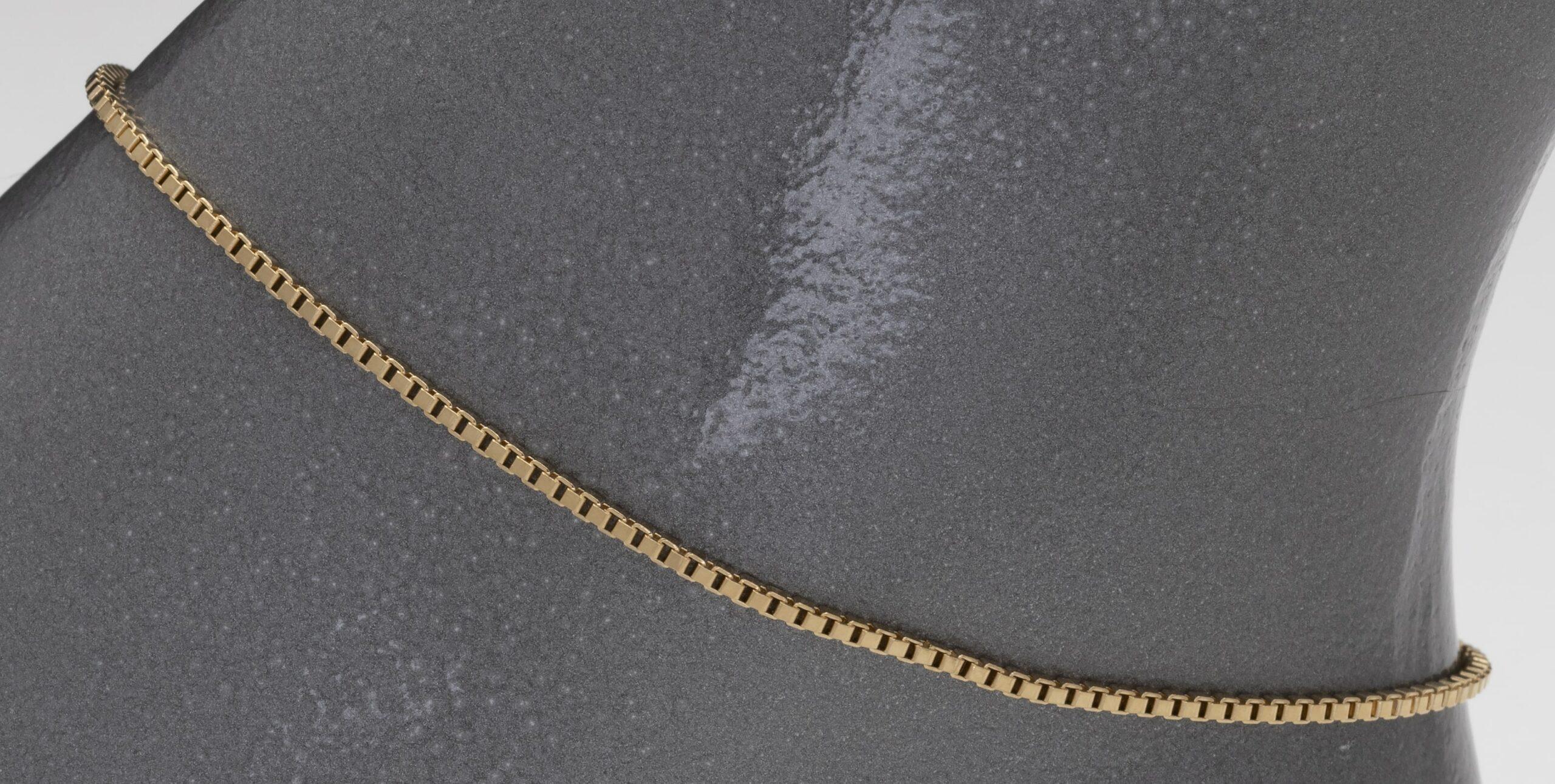 053A | Small Box Anklet image