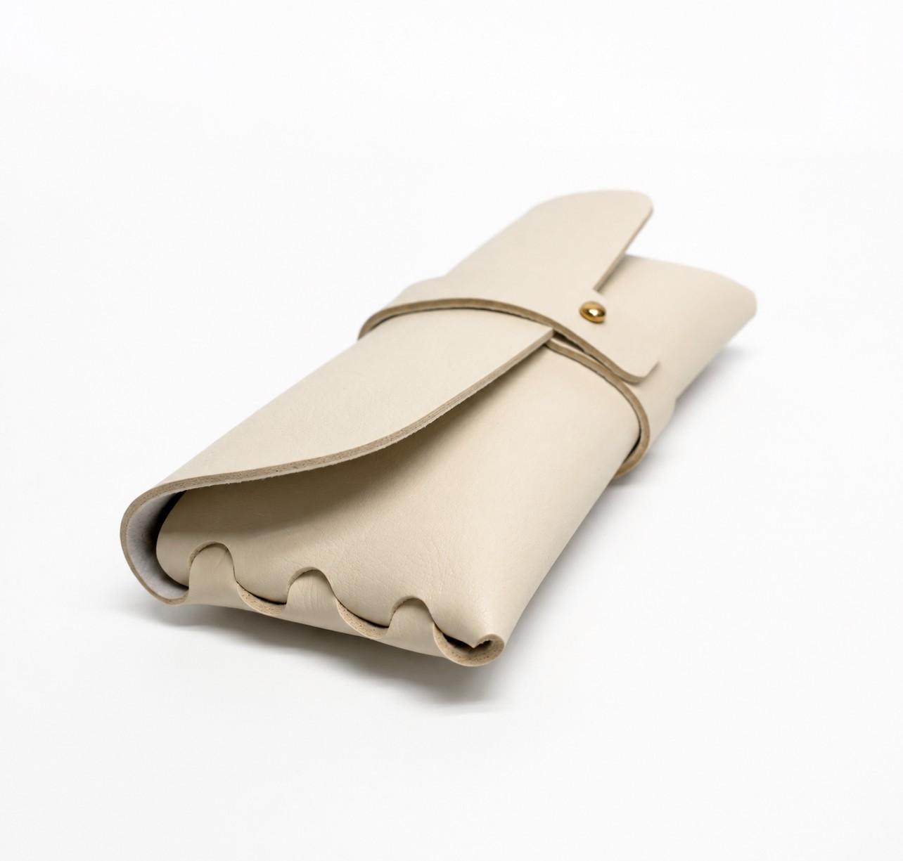 Eyeglasses Sunglasses Case - PU Leather Soft Thin Case - Collar Stud Closure - Cream - Item #9436 image
