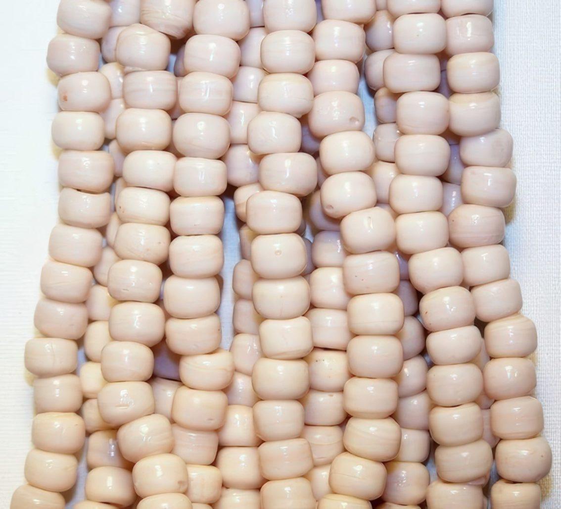 100 Beige Crow Beads