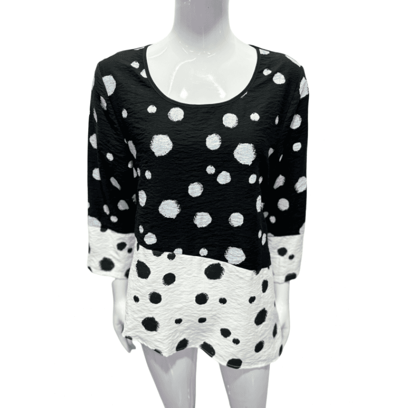 Women's Black and white polka 3/4 slv round neck top KX26162A image