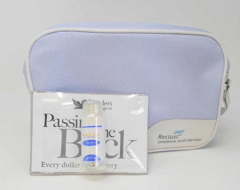 72 Wholesale White Small Size Cosmetic Zipper Makeup Pouch Clutch Bag image