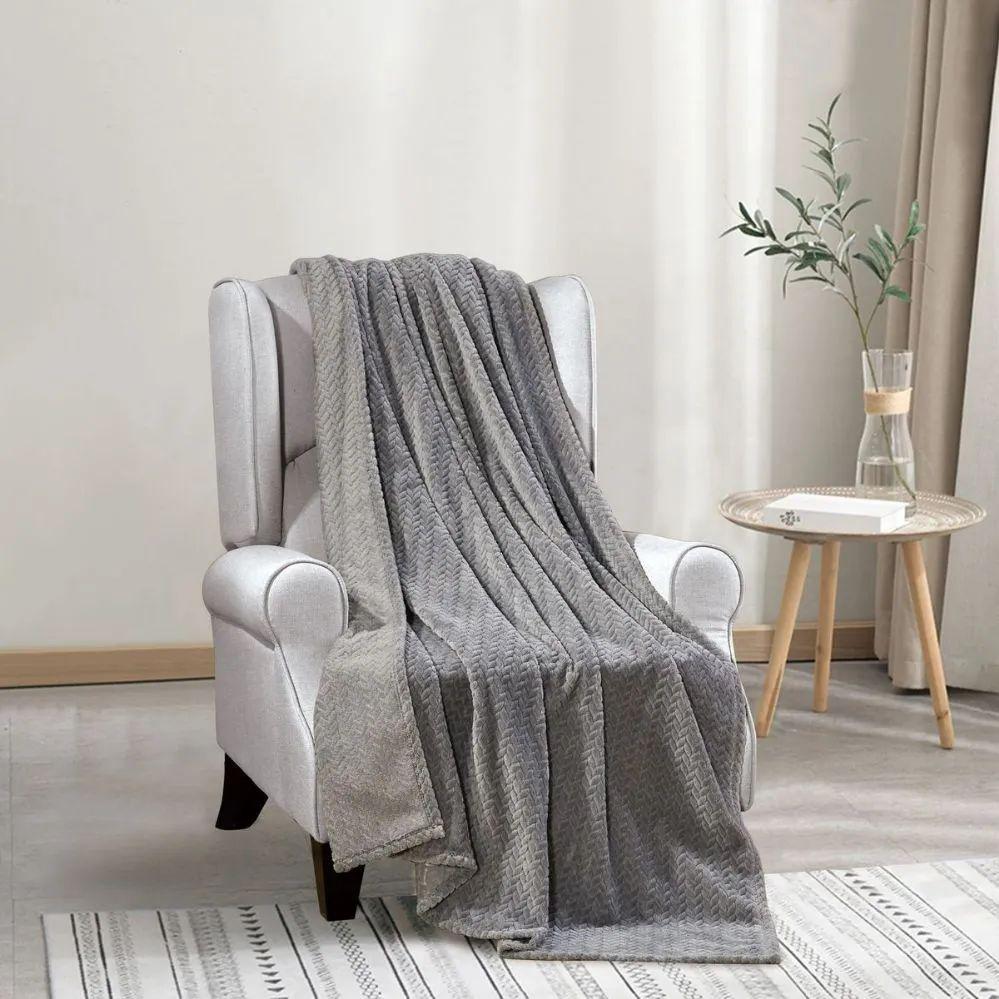 12 Wholesale Chevron Jacquard 50 X 70 Throw In Grey image
