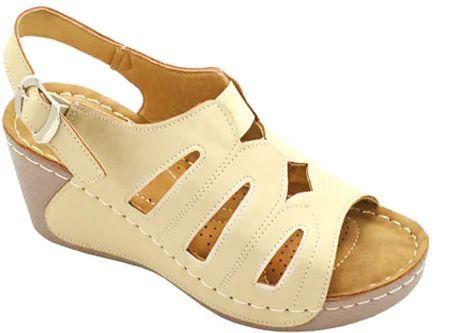 12 Wholesale 12 Women's Sandals Wide Flat Platform Sandals Strap Fashion Summer Open Toe Color Beige Size 7-11 image