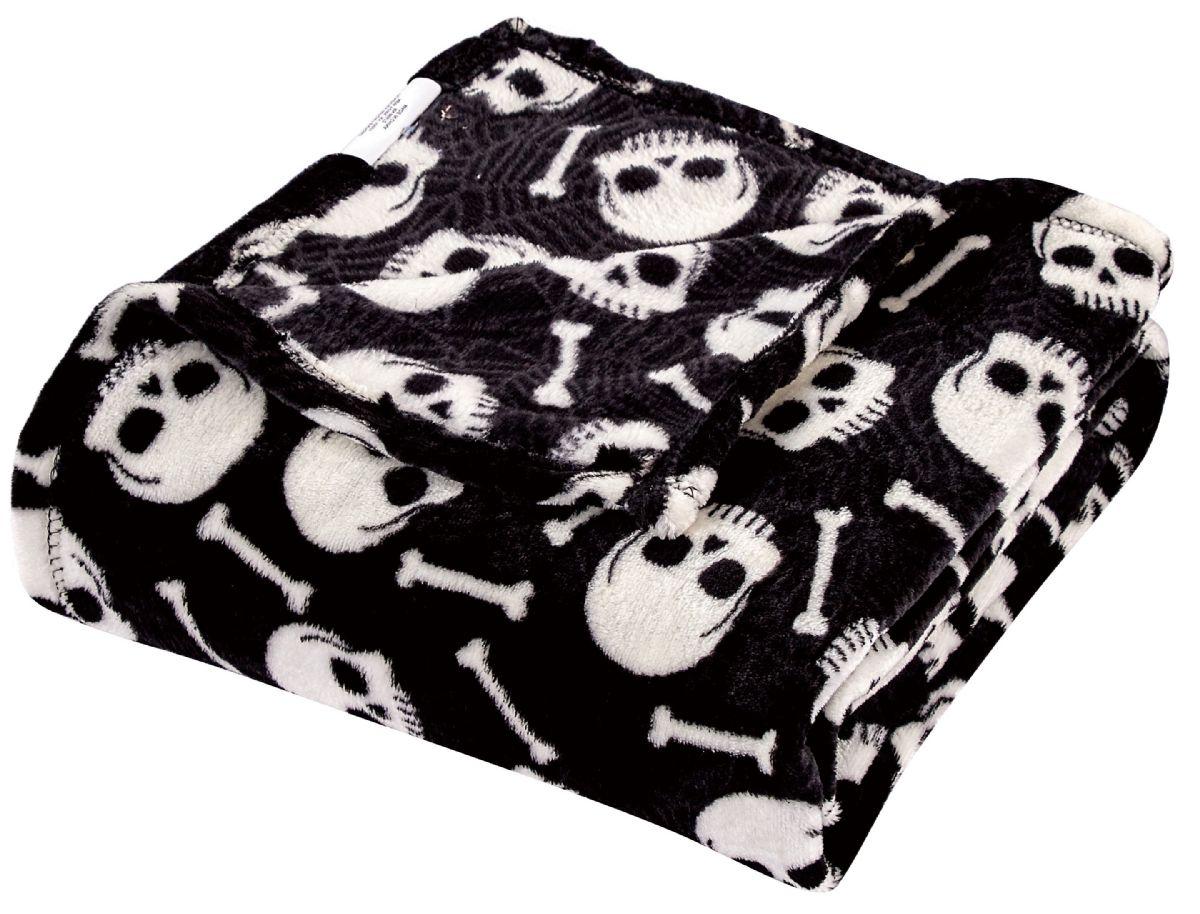 12 Wholesale Creepy Cozy Throws image