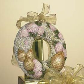 14" Pineapple Flower Wreath