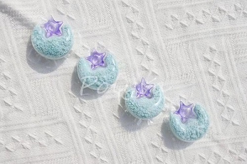 2 chamber detergent pods / beads