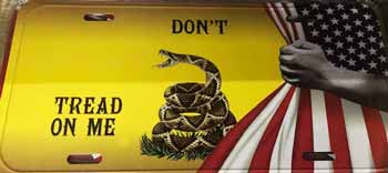 Don't Tread on Me Metal LICENSE PLATE