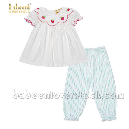 Embroidered strawberry white and dot girl long set (BABY clothes)