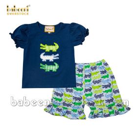 SHORT girl set with embroidered crocodiles