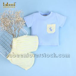 Embroidered rabbit boy set cute pocket