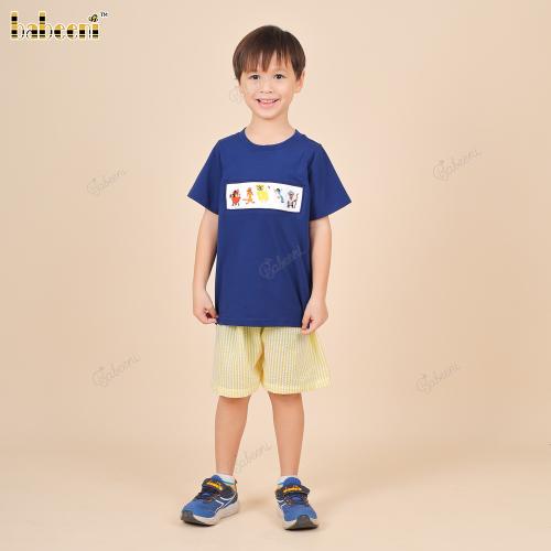 ANIMALs hand smocked boy short set -BB2496