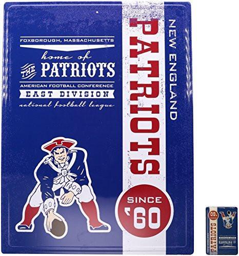 New England Patriots THROWBACK TIN SIGN & Magnet Set 12''x16''