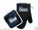 NEW ENGLAND PATRIOTS OVEN MITT AND POTHOLDER SET