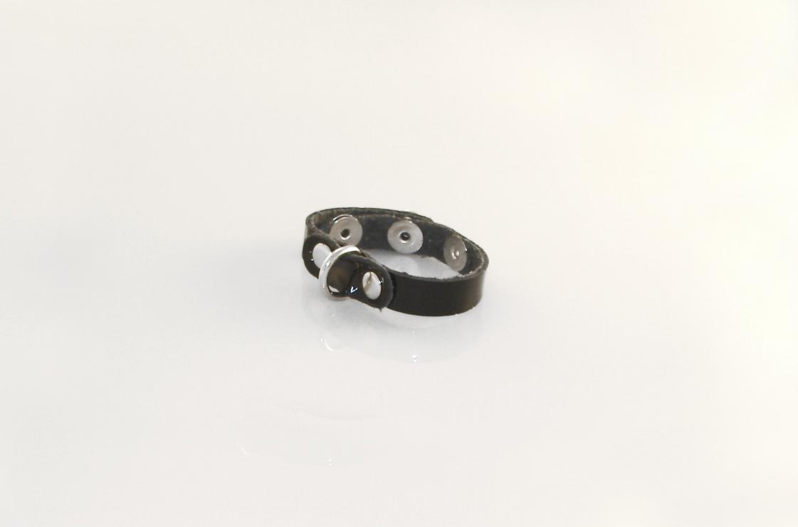 Patent LEATHER C-Ring ''D-Ring''.
