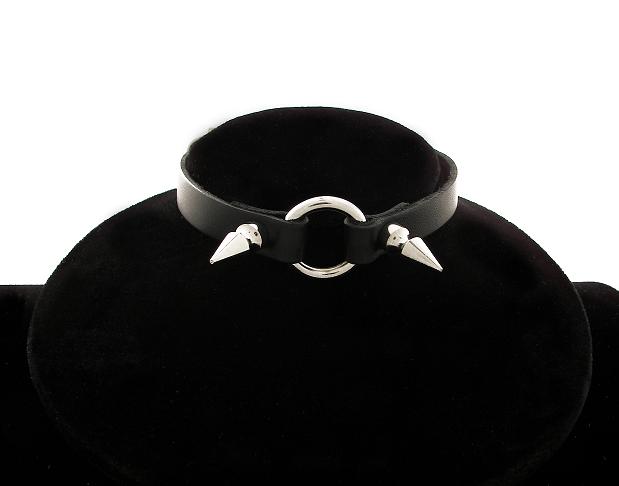 LEATHER Large Spike Choker  3/4'' Ring.
